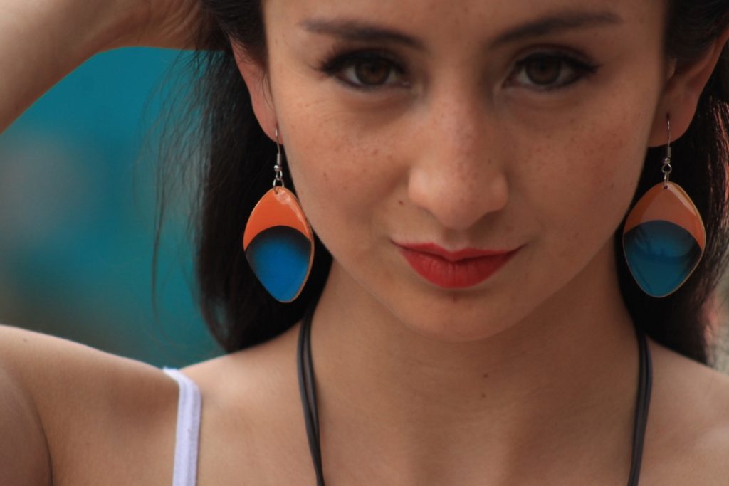 Hojas Triangulo Totumo Earrings