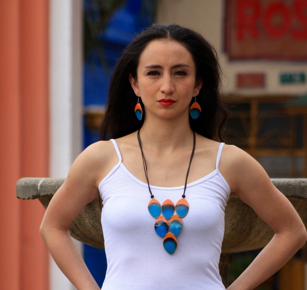 Hojas Triangulo Totumo Necklace
